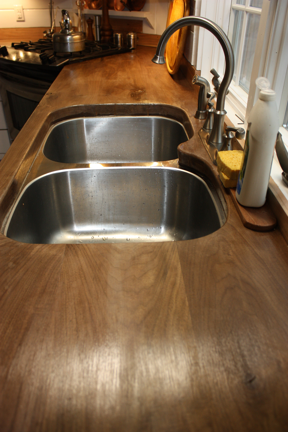 How To Seal A Solid Wood Countertop Safely
